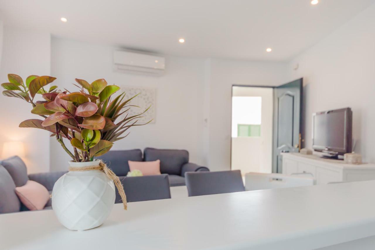 Avenida De La Playa Apartment *